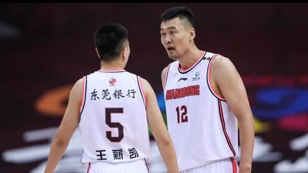 女秘书英子